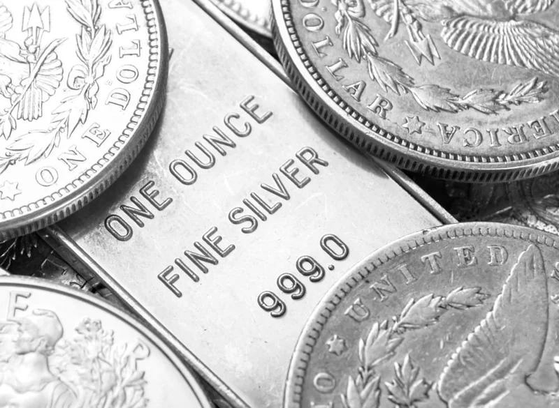 The Silver Price Equation: Why Investors Are Buying and What the Data Predicts