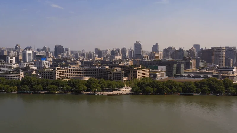 Hangzhou: Population, Weather, and What Makes It Tick